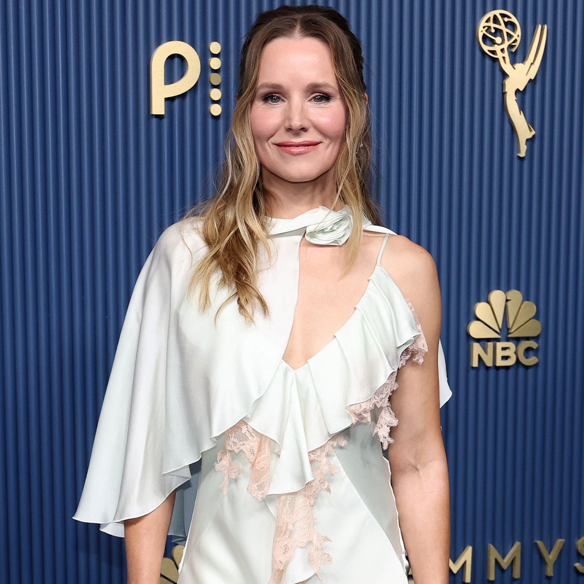 Hudhud Cyclone Kristen Bell Details Challenges of Her Daughters'