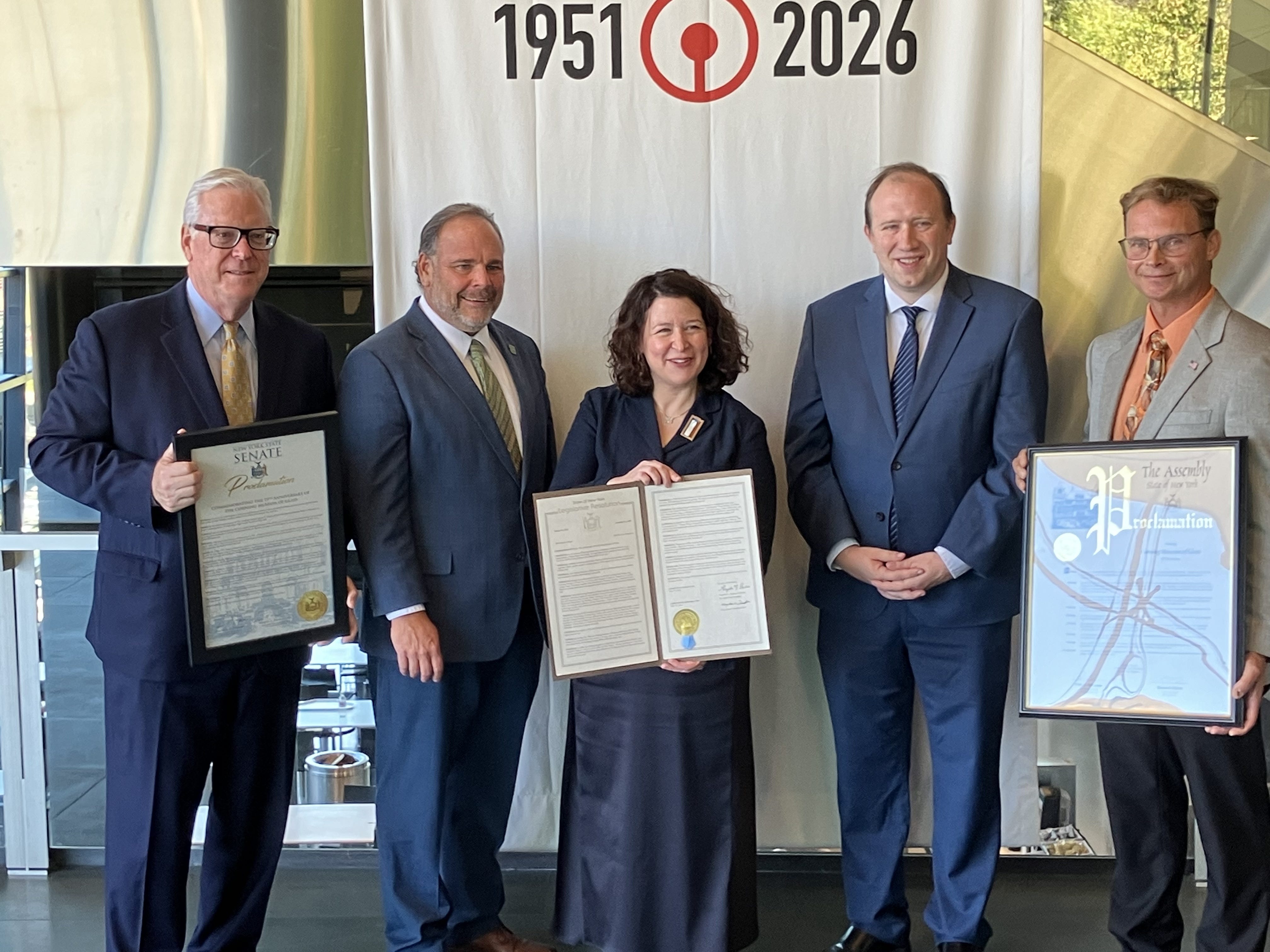 State leaders celebrate Corning Museum of Glass - AOL