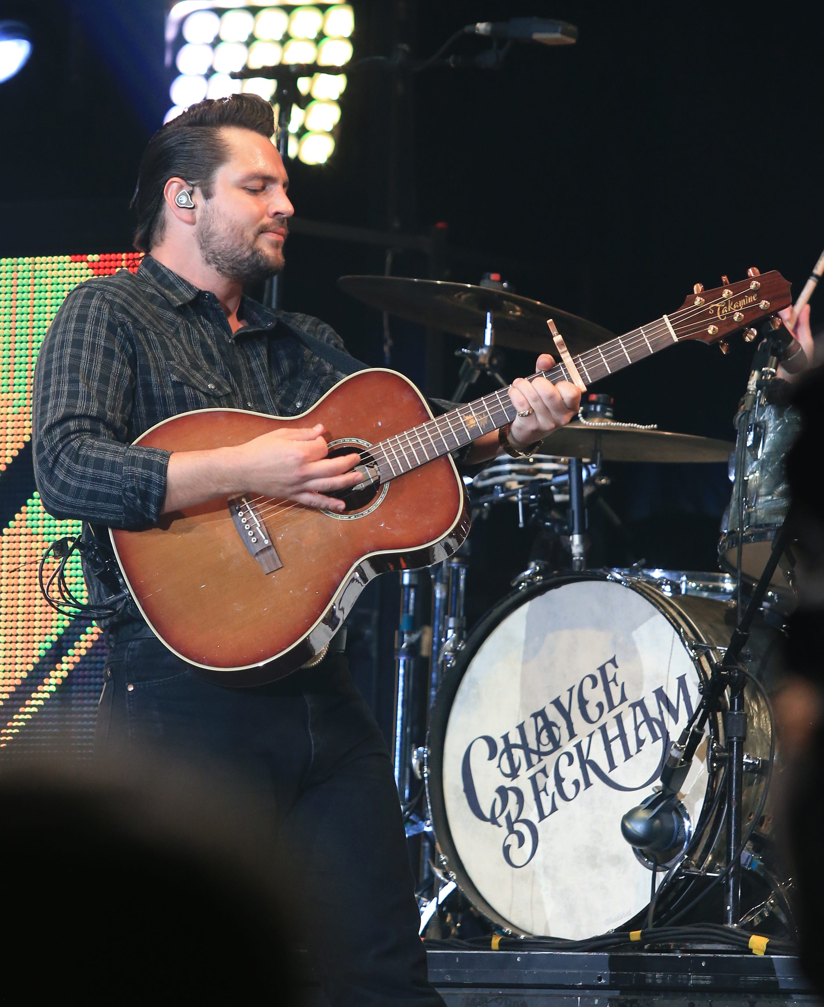 High Desert son, ‘American Idol' Chayce Beckham releases Christmas song