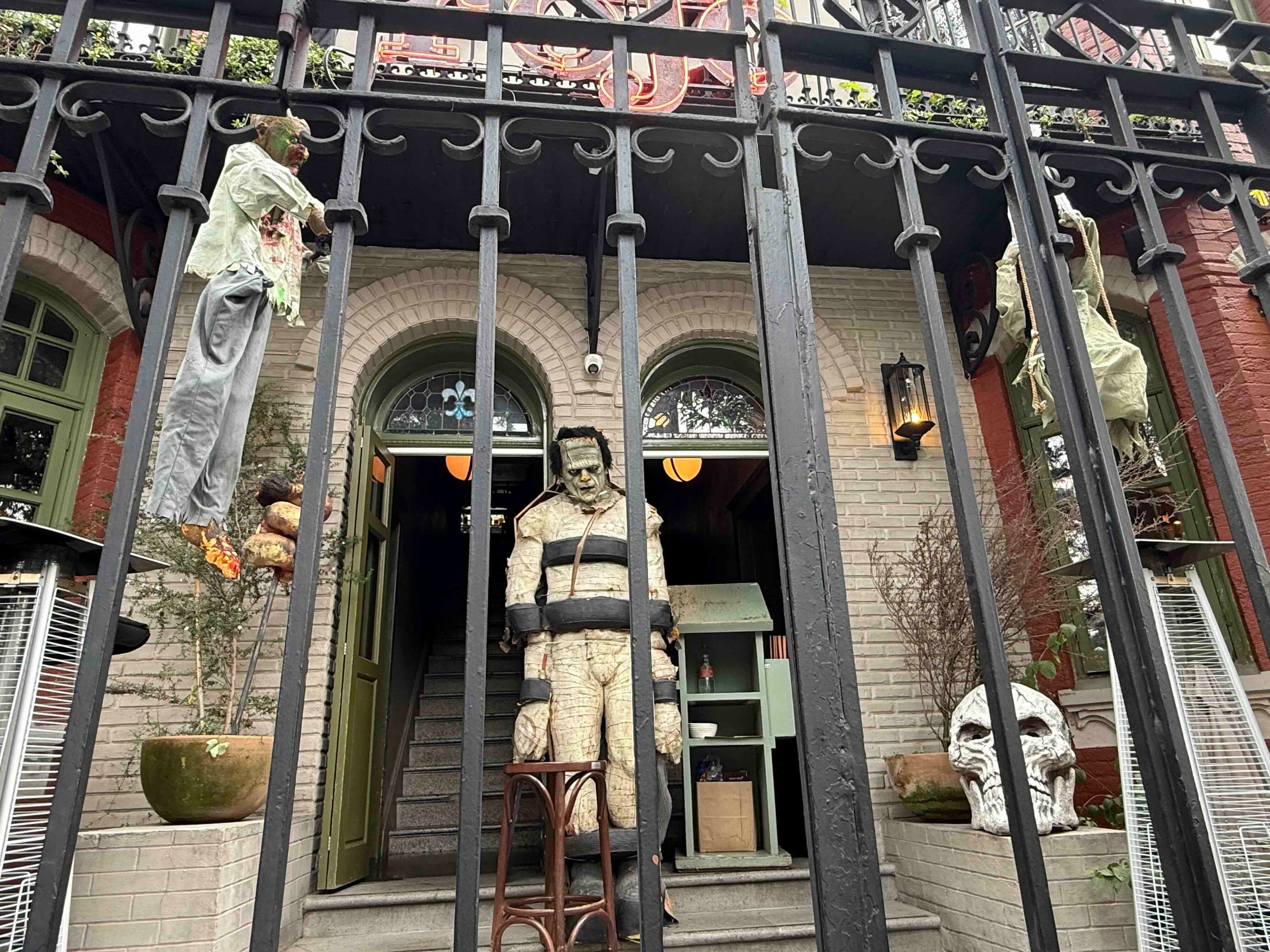 Shadow Behind Pbars Chilling tales behind Mexico City's most haunted restaurants and bars - AOL