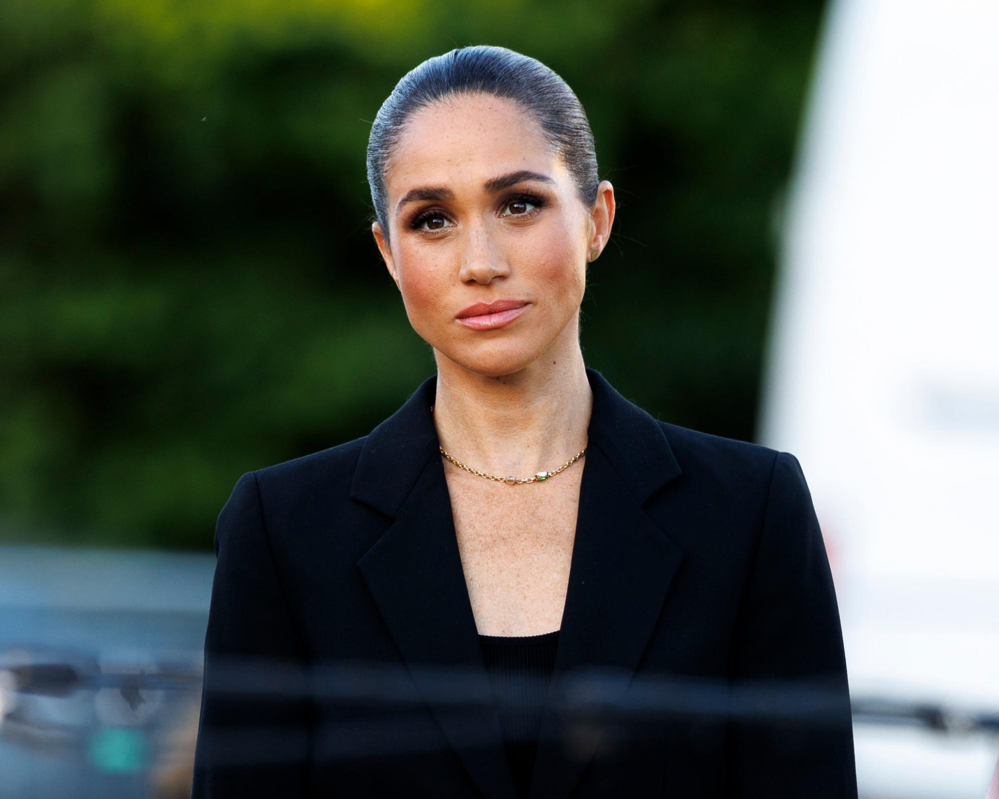Met police confirm giving Duchess of Sussex letter about father's alleged offending