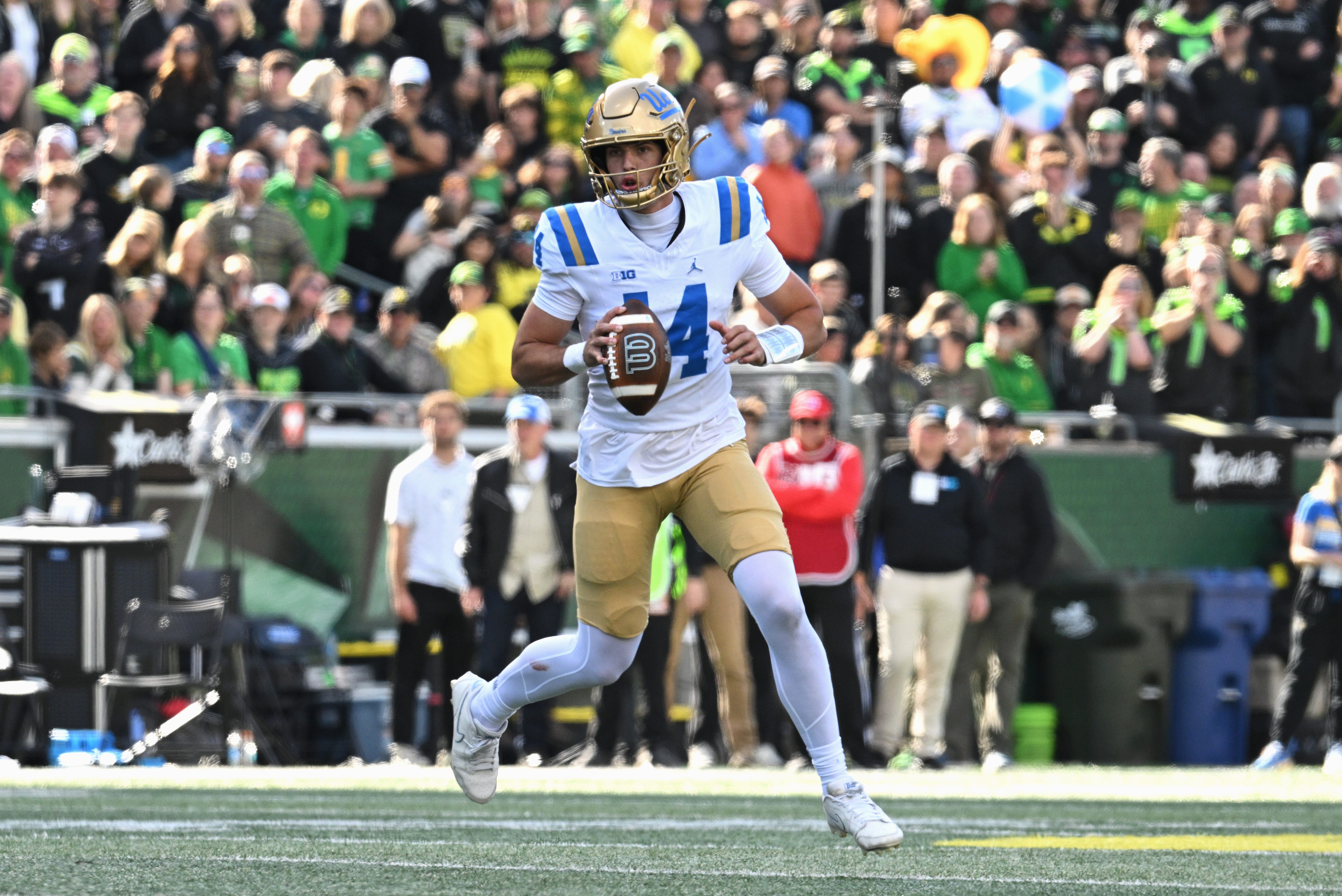 Final injury report for Week 8 UCLA and Michigan State's matchup