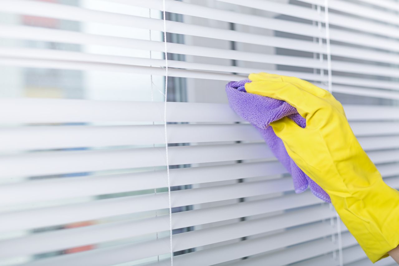 How To Clean Window Blinds Like A Professional