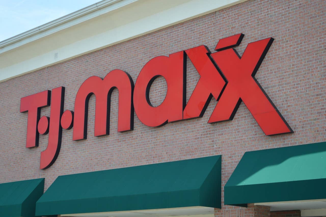 T.J. Maxx Has Hand-Painted Dachshund Candy Dishes for Under $15, and They’re So ...
