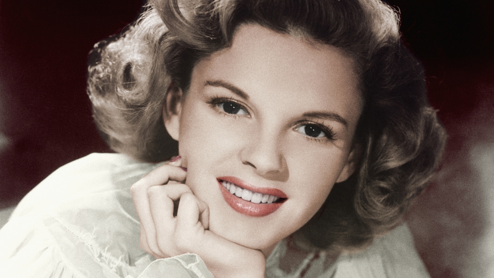 Judy Garland's Best-Loved Comfort Food Was A Unique Twist On A Classic
