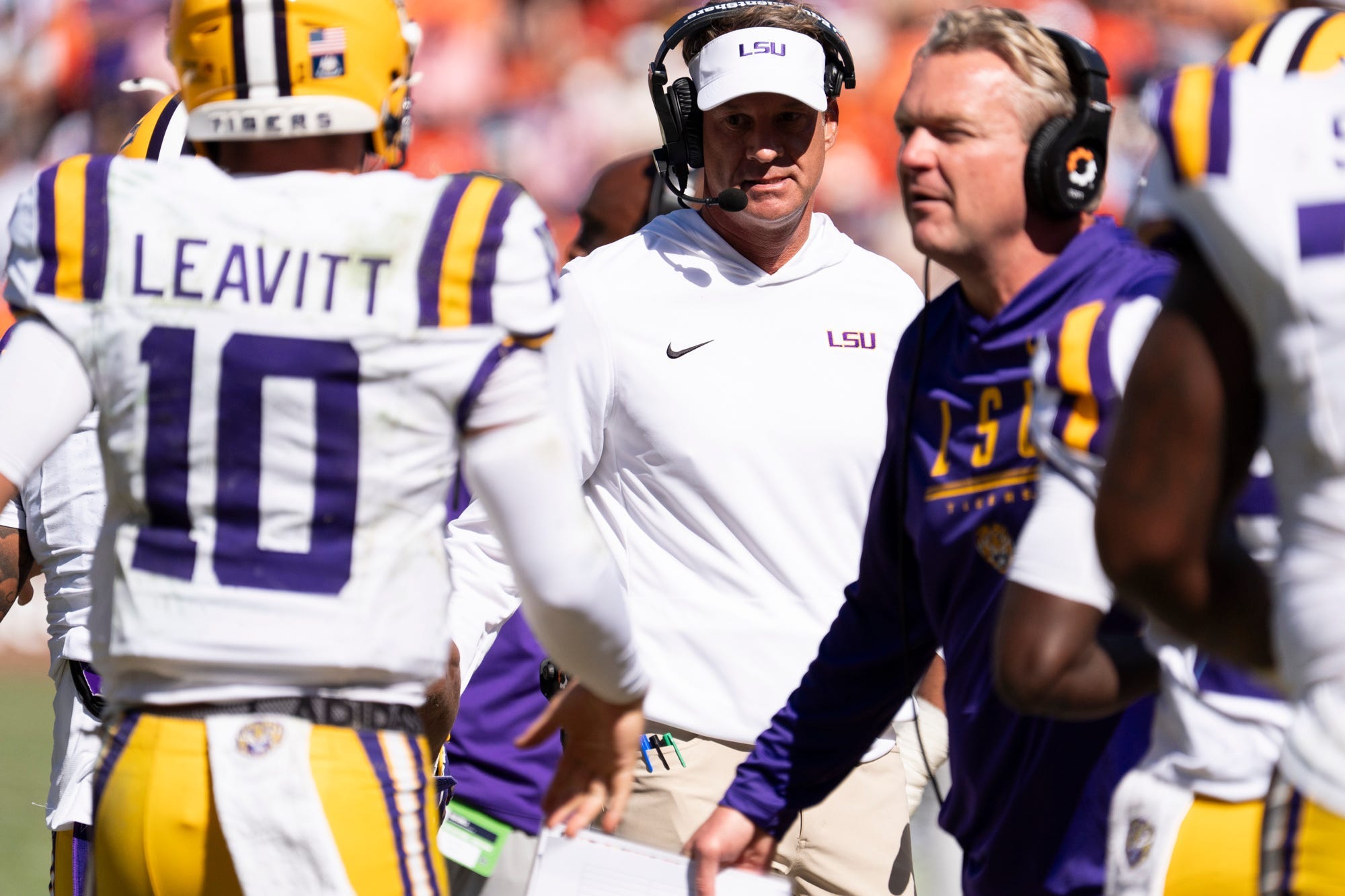 LSU football climbs US LBM Coaches Poll after emphatic SEC win
