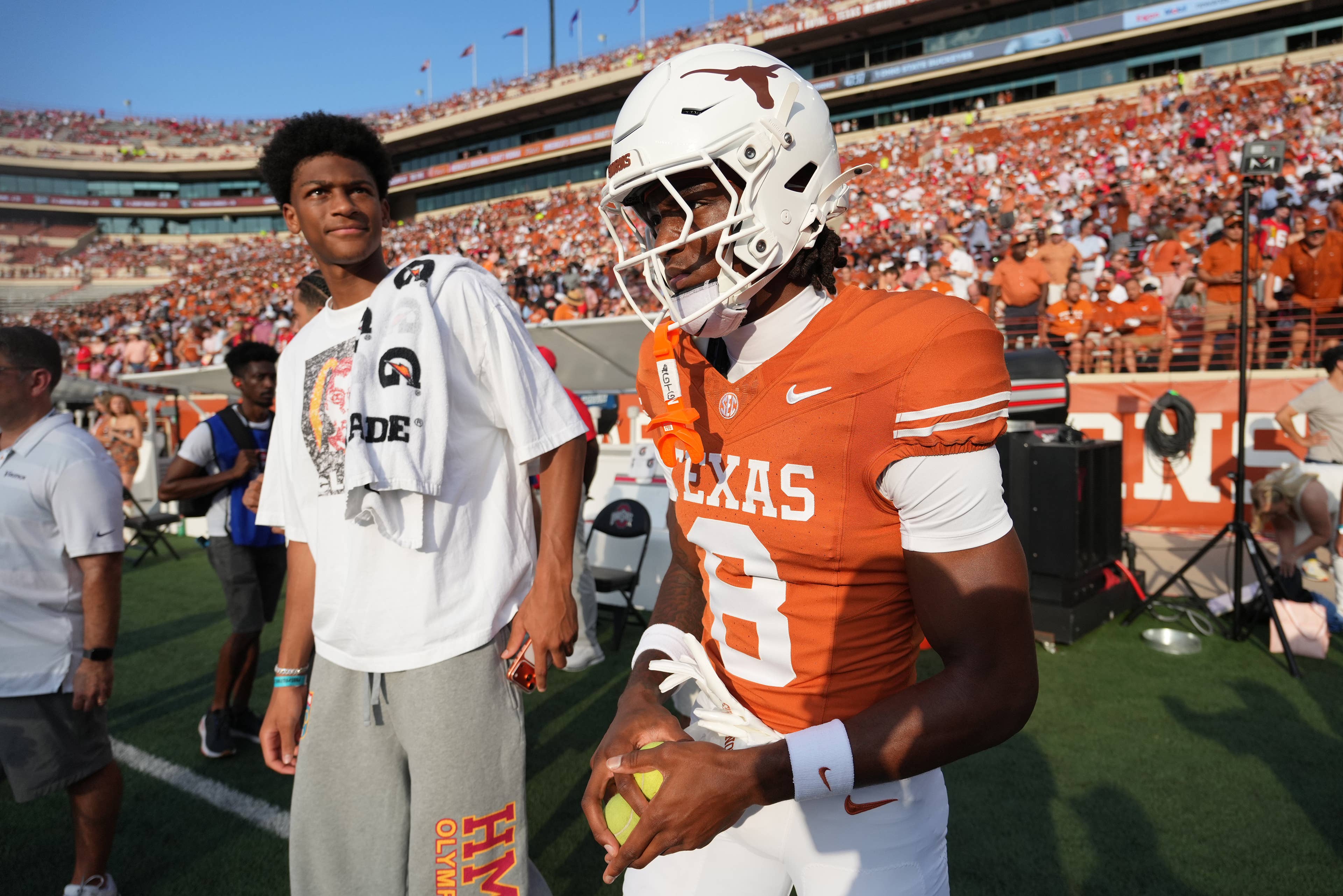 Texas' Steve Sarkisian Sounds Alarm on Cam Coleman's Injury After Ole ...