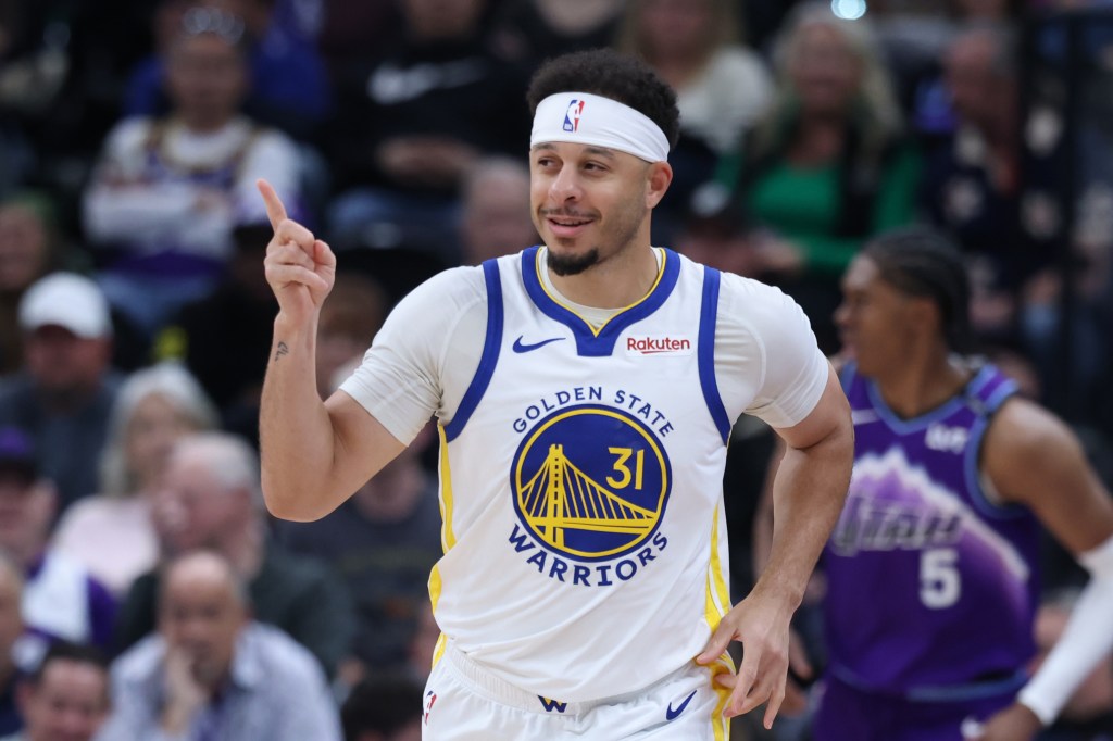 Steph Curry Roster Picture Steph Curry’s brother criticizes Warriors over dire roster situation - AOL