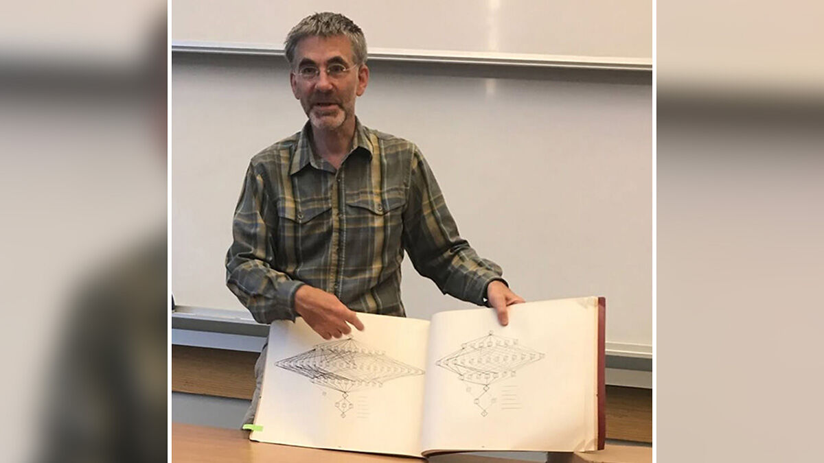 Student Refusing UC Berkeley Professor Notices Troubling Trend In Students’ Homework ...