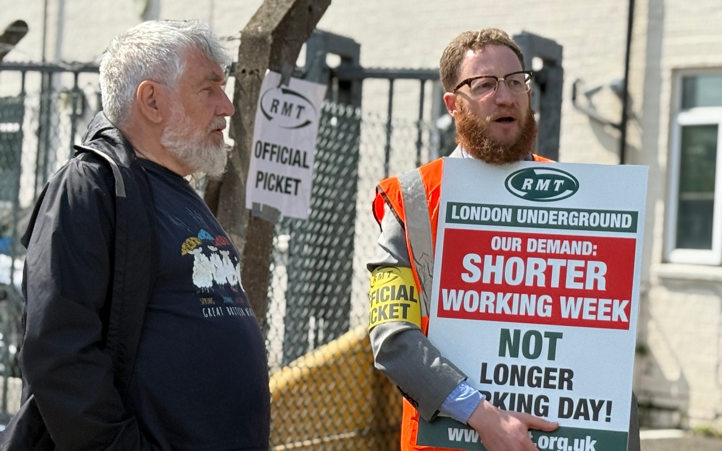 Labour gives railway trade union activists a ‘blank cheque'