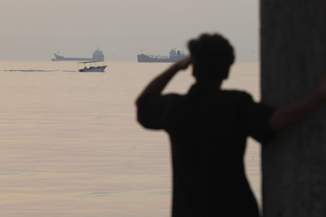 Sri Lanka rescues 40 Iranian sailors from ships off its coast