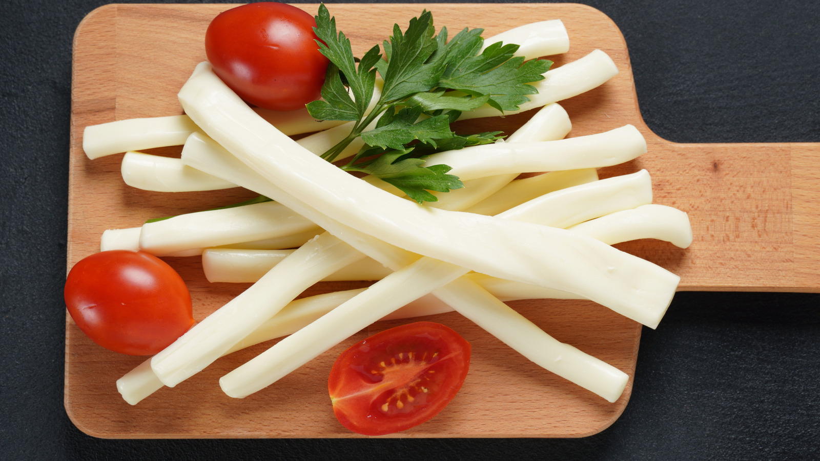 Why String Cheese Actually Makes For A Great Midnight Snack - AOL