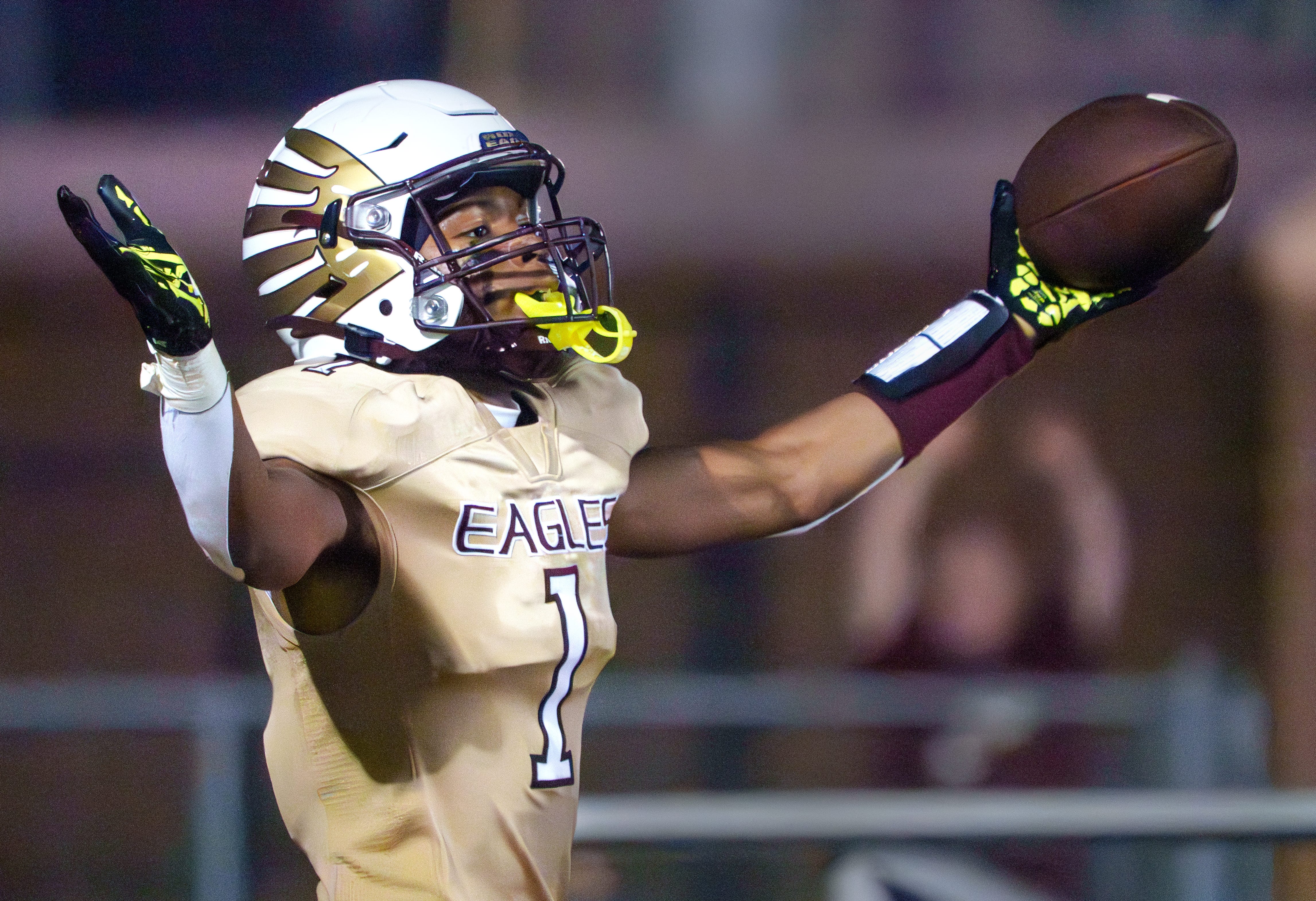 Playoff pairings: 2026 IHSA football brackets, schedule for Peoria-area ...