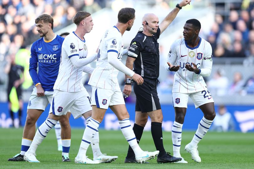 Chelsea sent Cole Palmer red card verdict after Spurs ref review ...