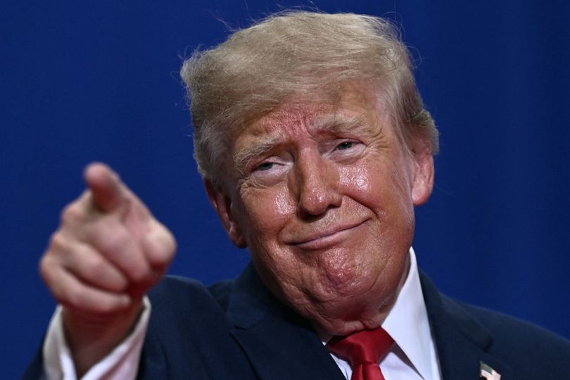 Donald Trump humiliated on live TV as MAGA supporter boos him as he ...