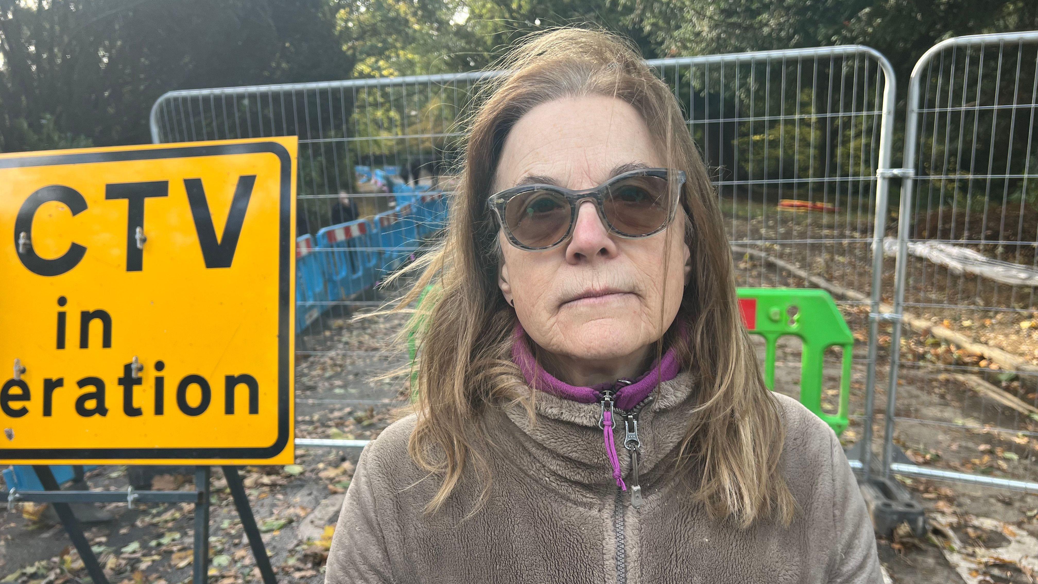 Cycle Zone Work on controversial £2.35m cycle path stopped - AOL