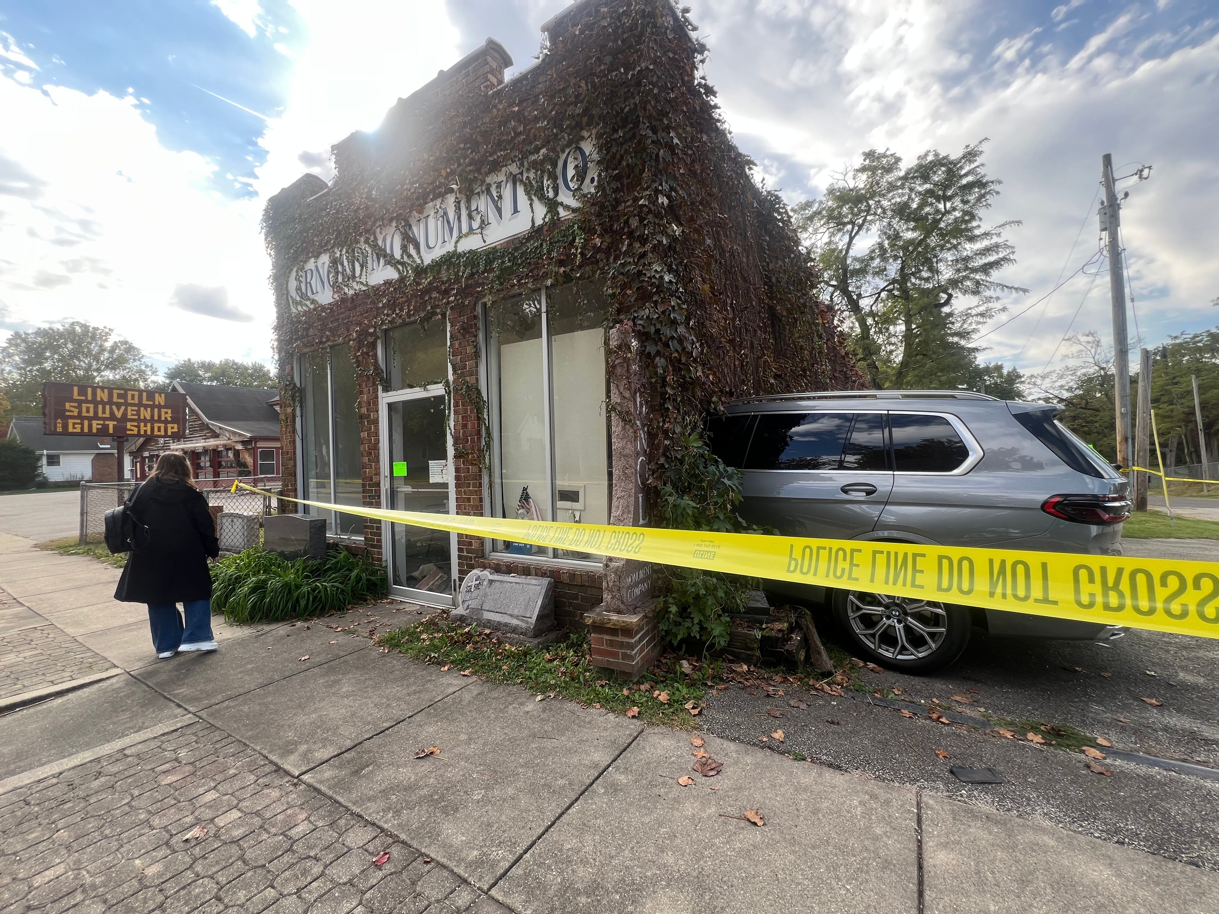 Historic building closed after car crashes into it in Springfield - AOL