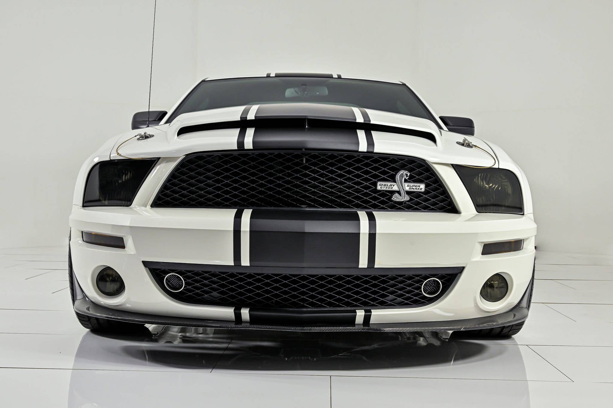 Snak With 2007 Ford Mustang Shelby GT500 Super Snake for Sale With 2,800 Miles - AOL