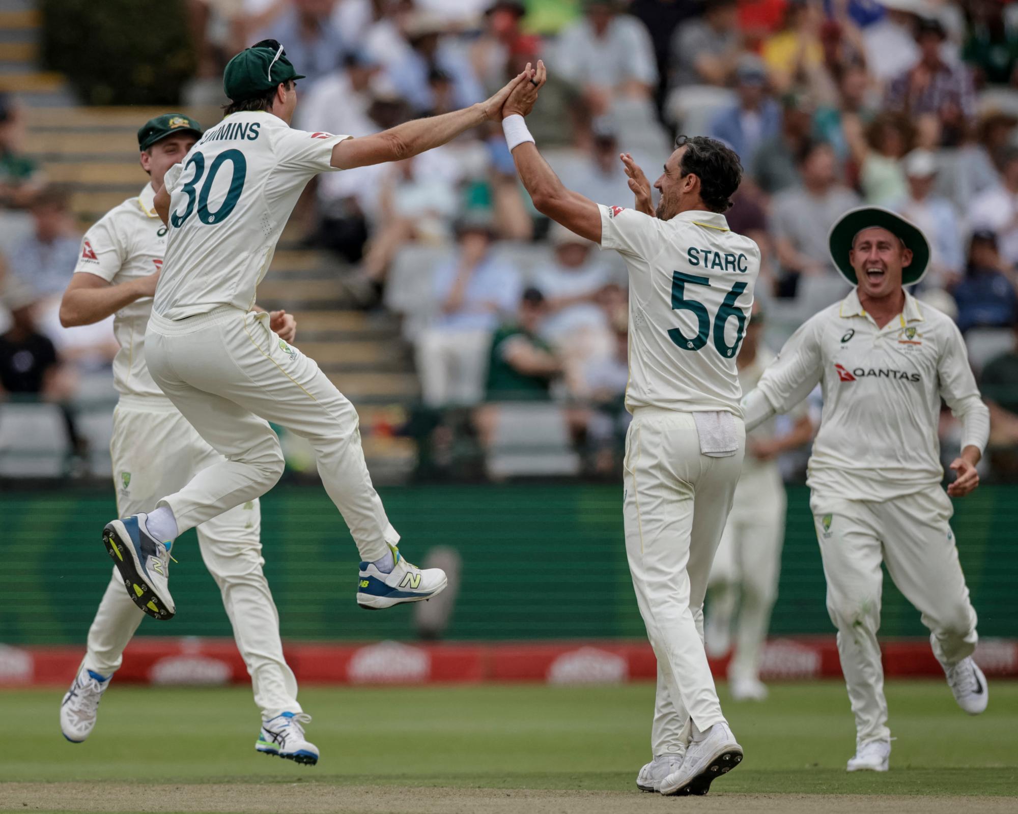 Australia fight back in rollercoaster start to deciding Test against South Africa