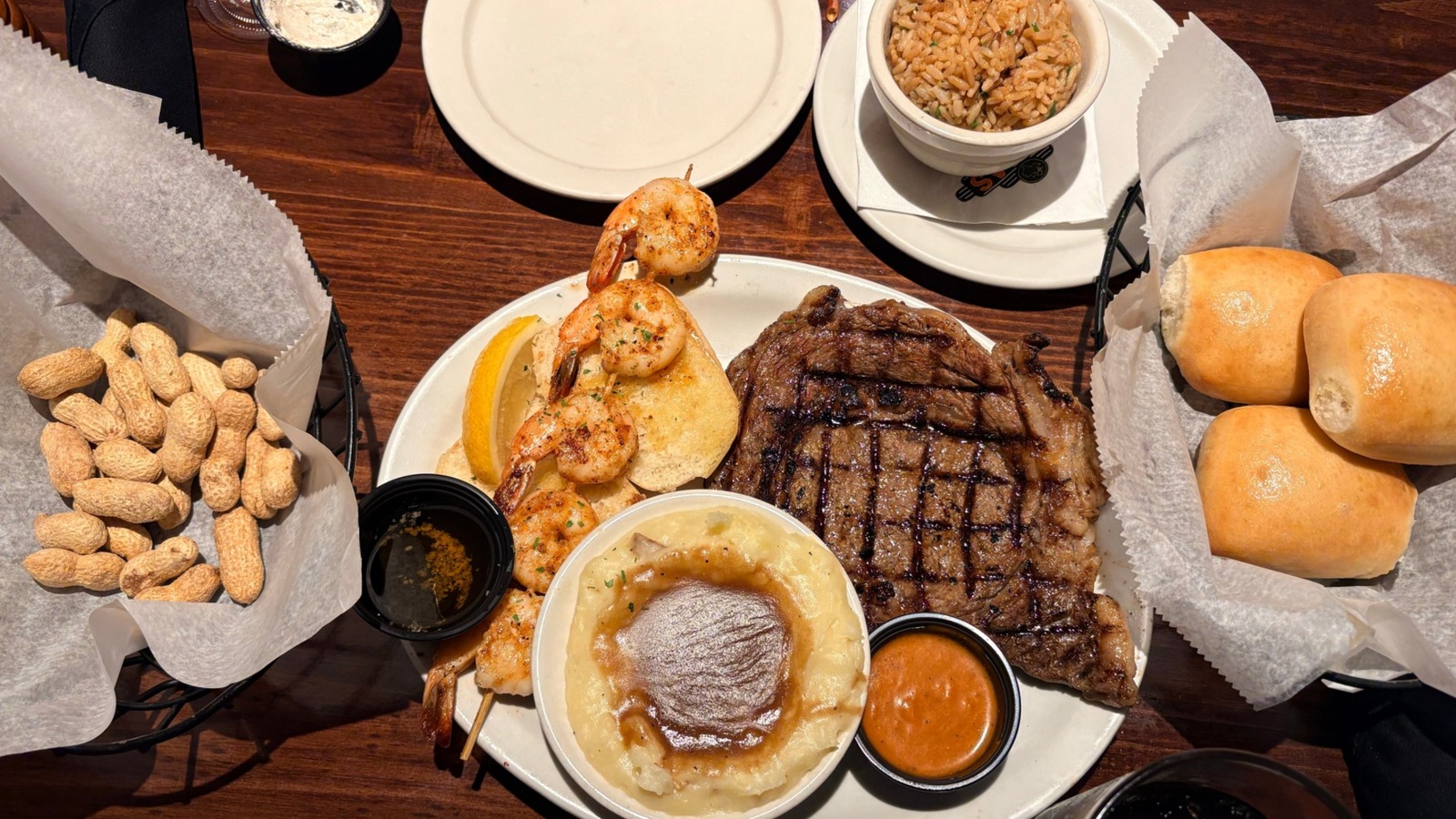 This Texas Roadhouse Secret Ordering Hack Instantly Upgrades Any Side