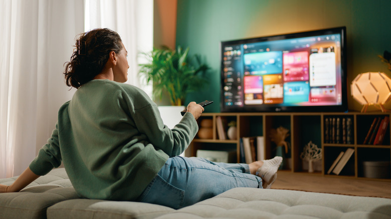 Here's How Fast Your Wi-Fi Actually Needs To Be For 4K Streaming - AOL