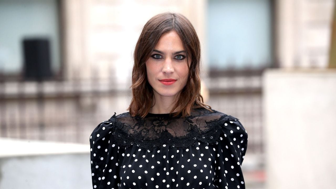 Alexa Chung Confirms Engagement to Tom Sturridge—and Says Her Antique ...