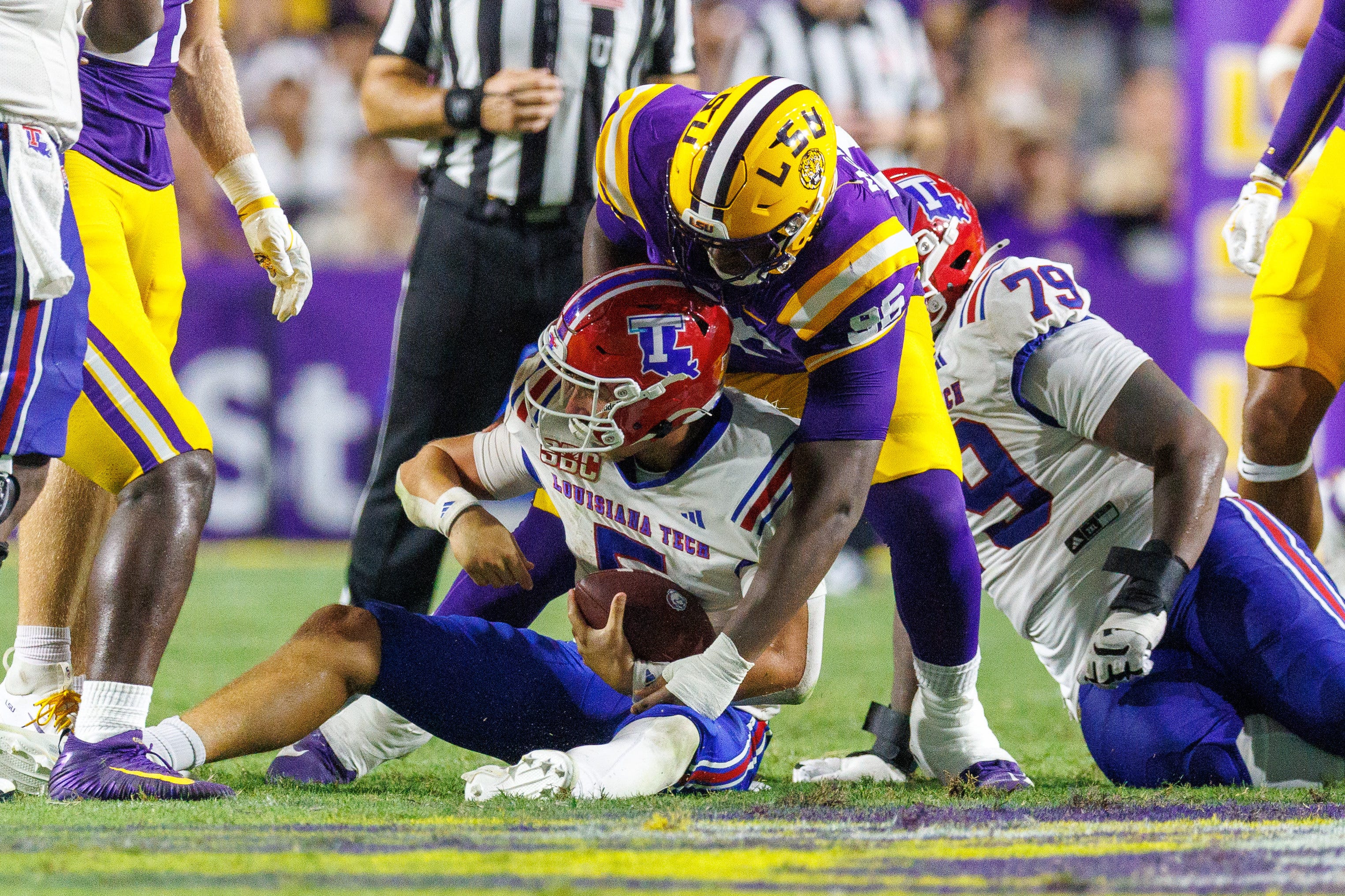 Former 5-star Dominick McKinley giving LSU's defensive line a lift