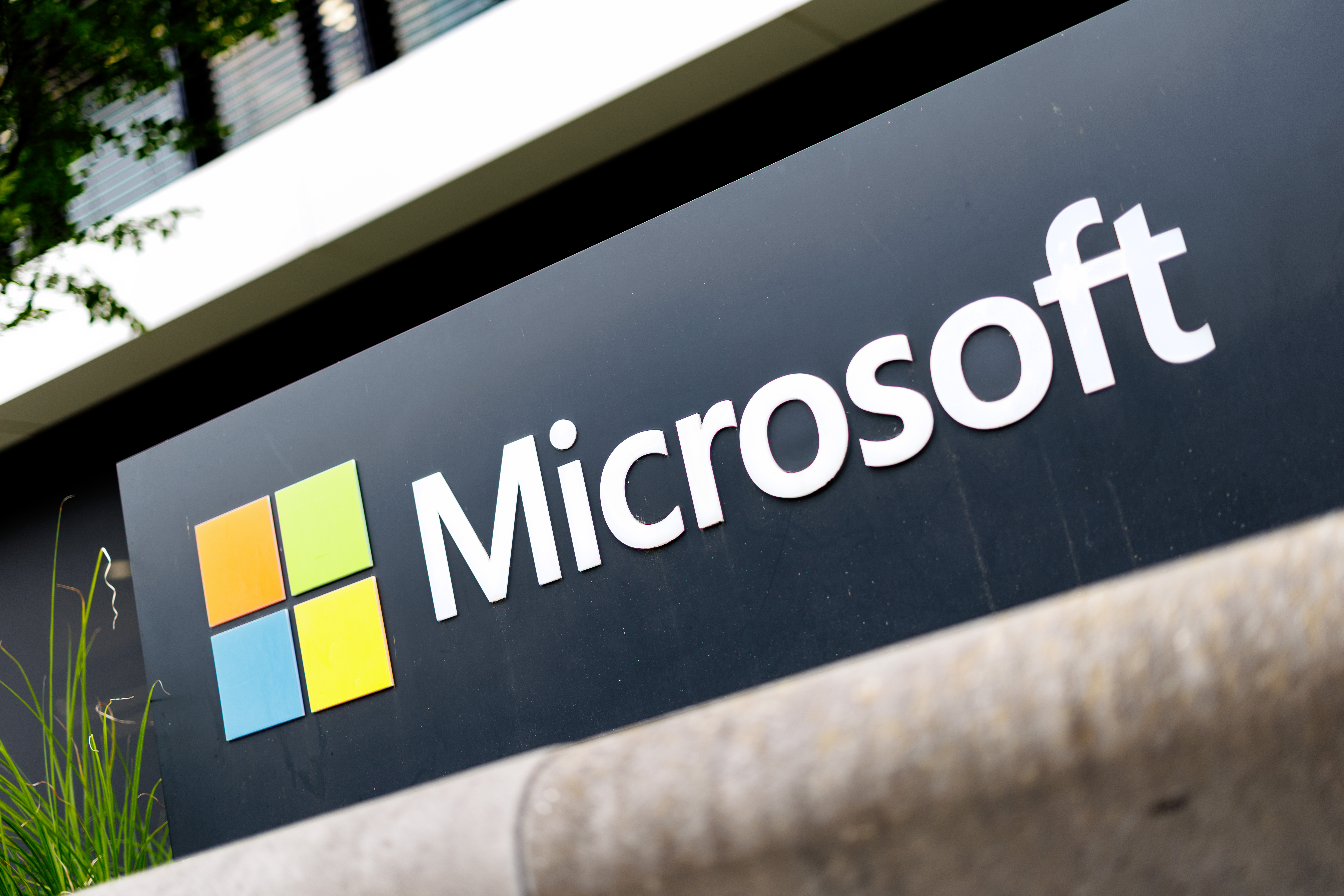 Microsoft to report Q1 earnings with Wall Street looking for further ...