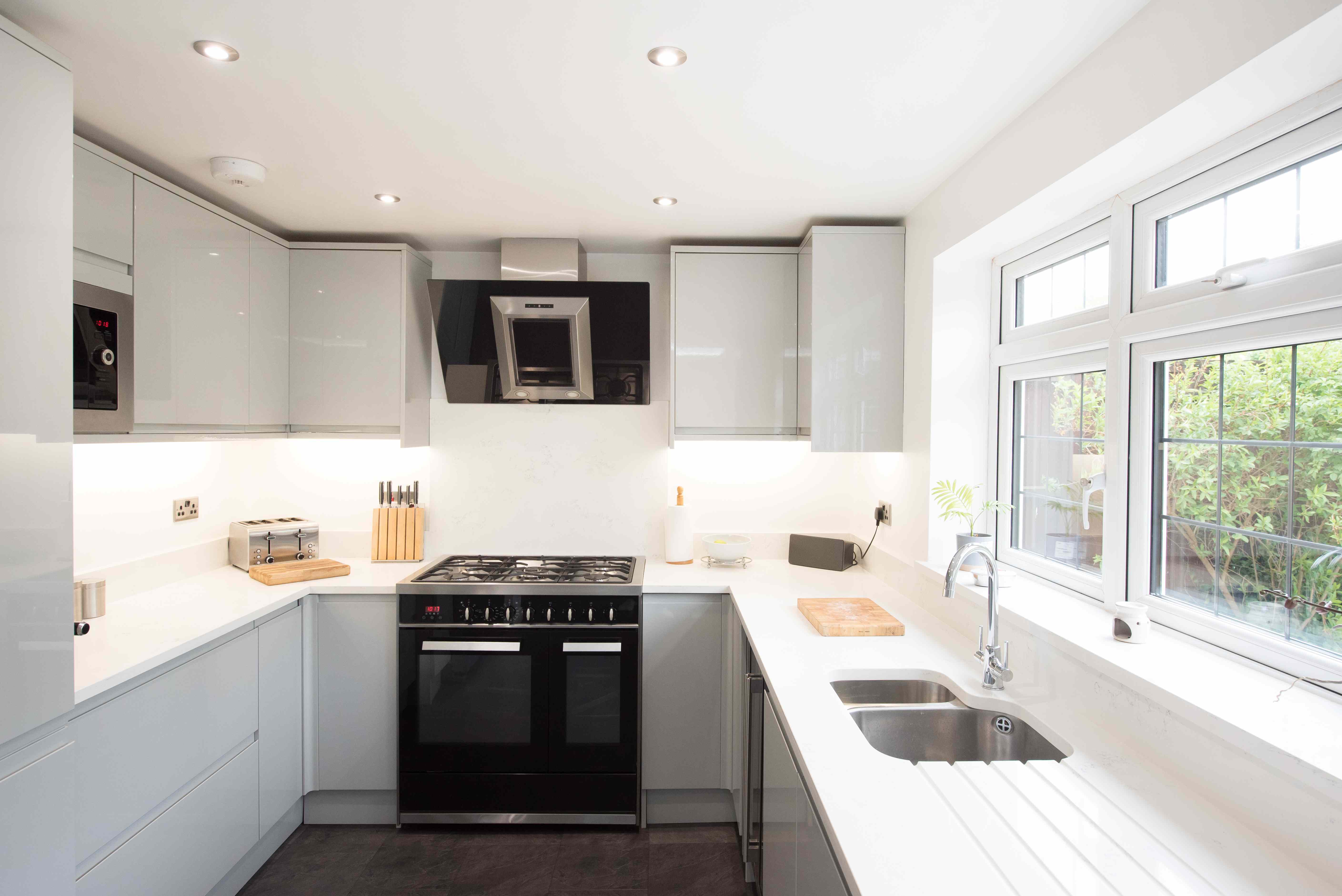Designers Say Painting Kitchens This One Common Color Is Almost Always a Mistake