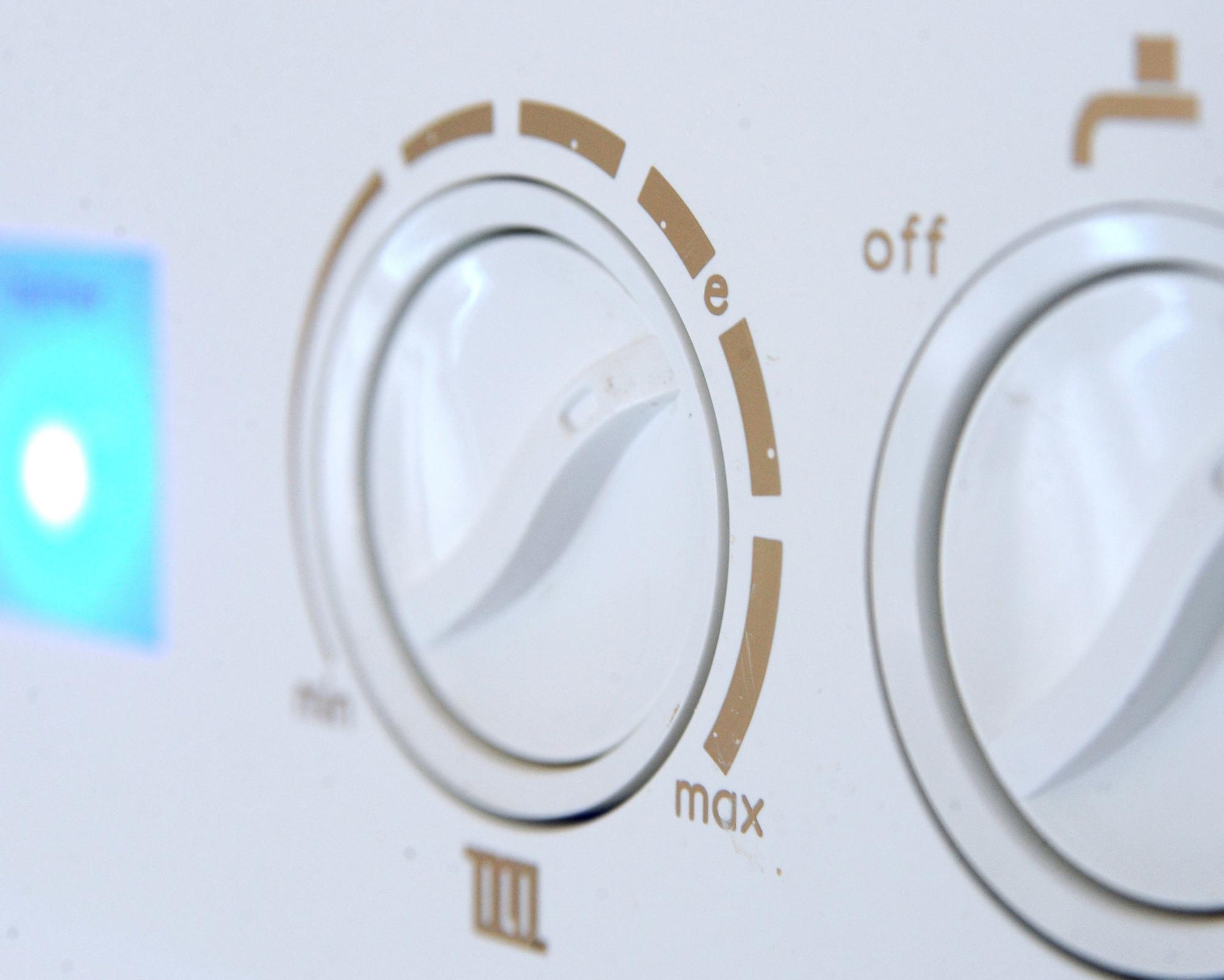John Healey to end standing charges on gas bills for 23m homes