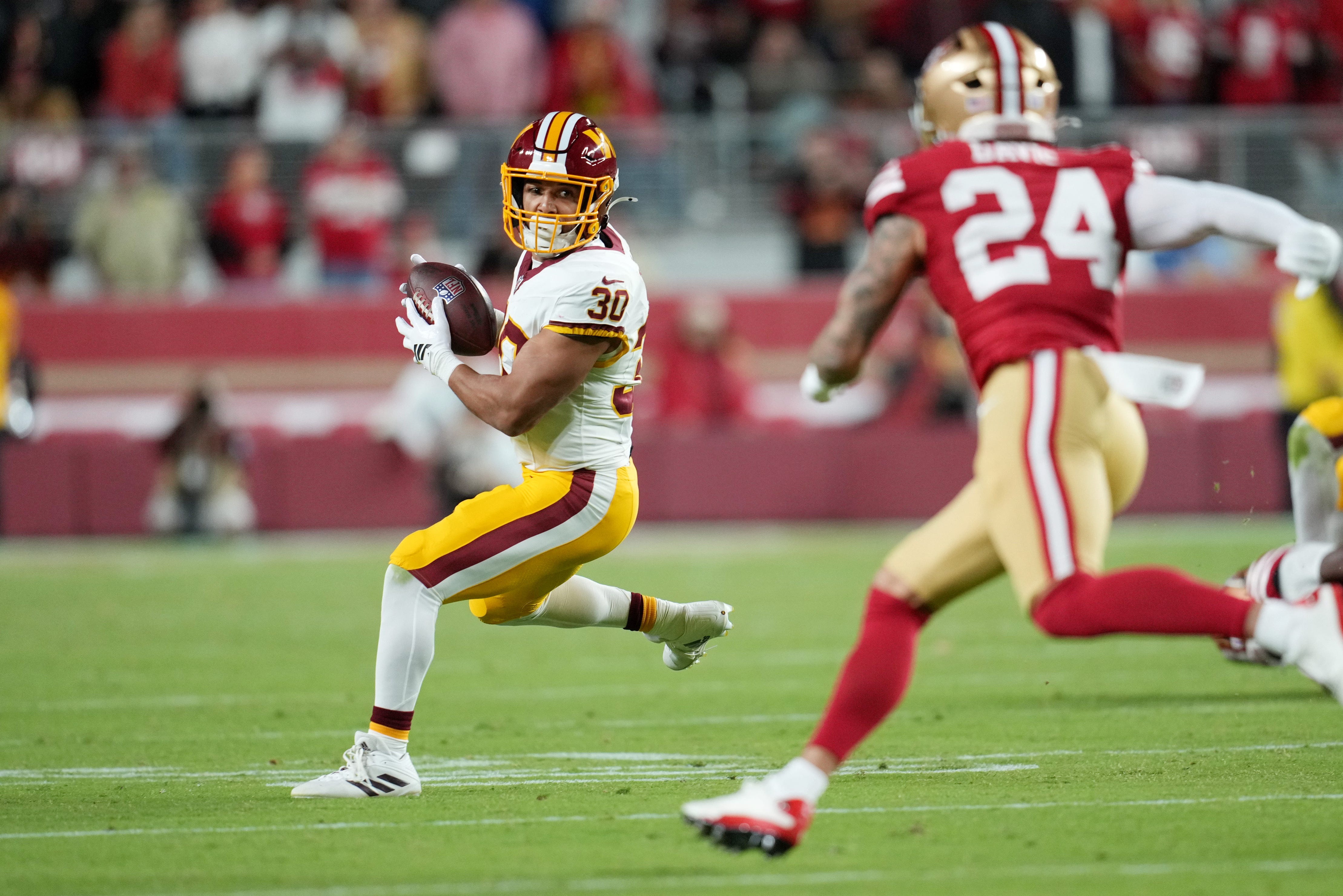 What will the Commanders do at running back? - AOL