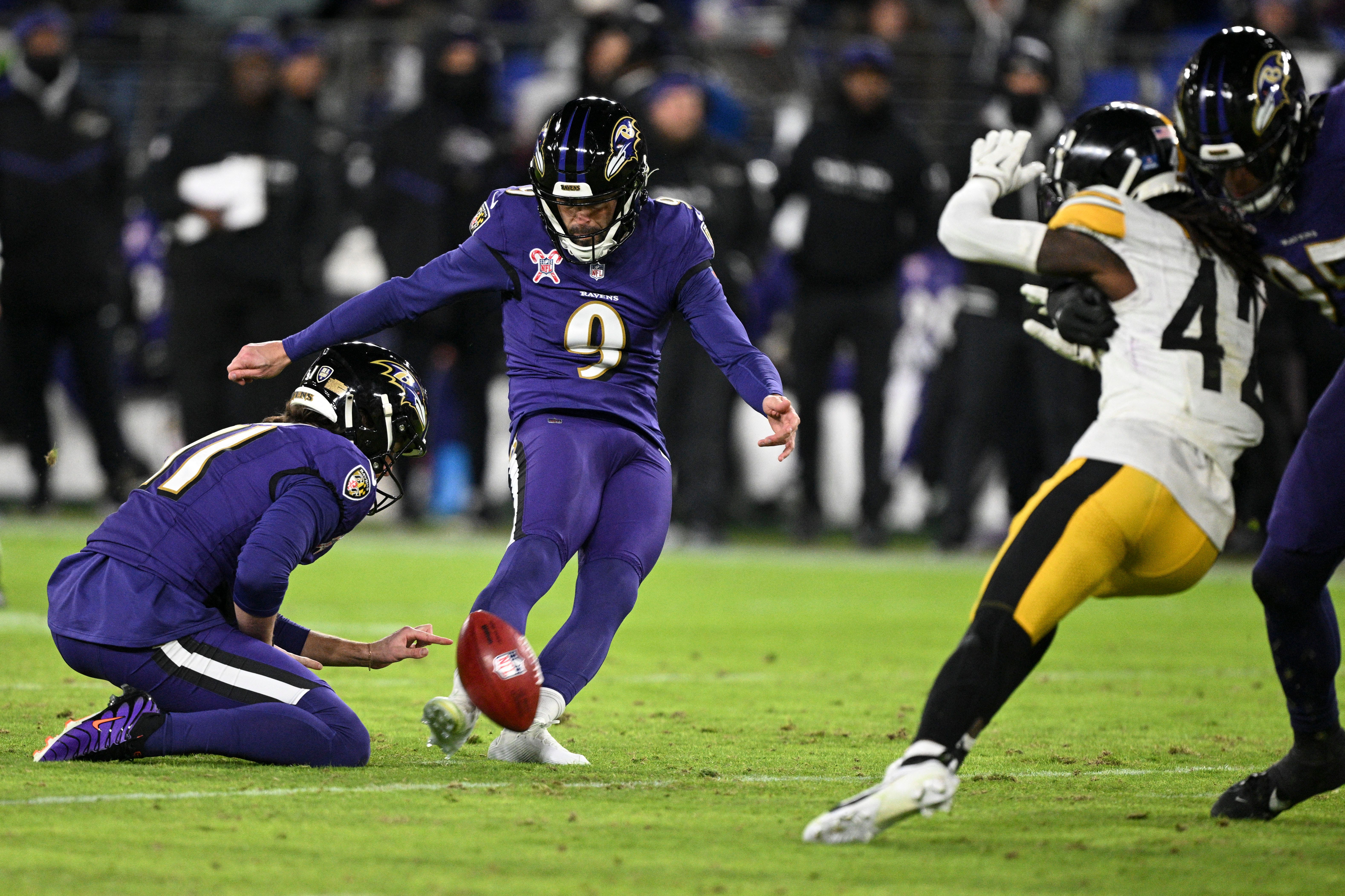 Former Ravens kicker Justin Tucker signs with Kansas City Chiefs