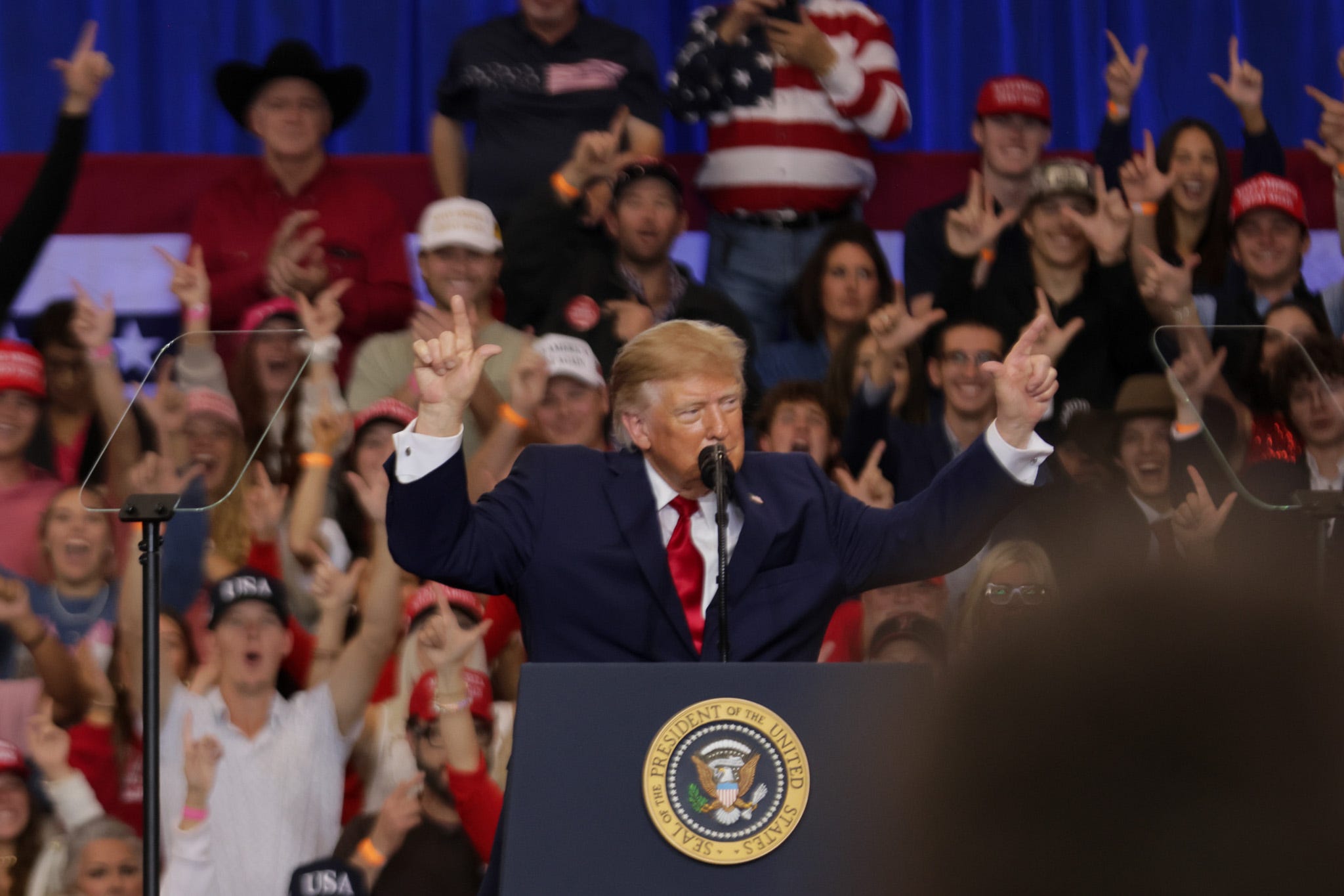 Trump rallies 'red wall' for GOP candidates in Lubbock, West Texas