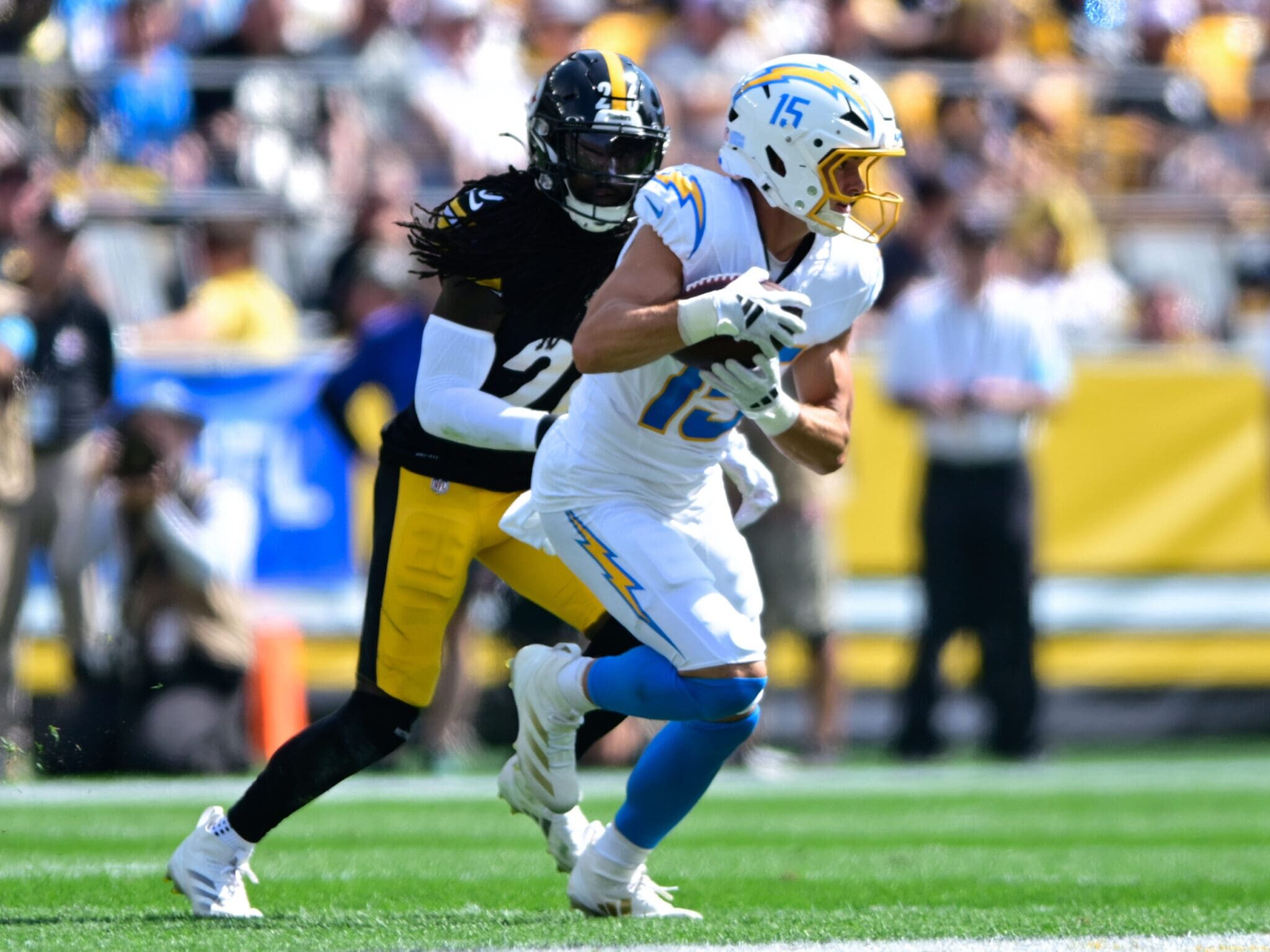 Ex-Steeler Urges Team to Trade For Star AFC WR: ‘That Could Be Deadly'