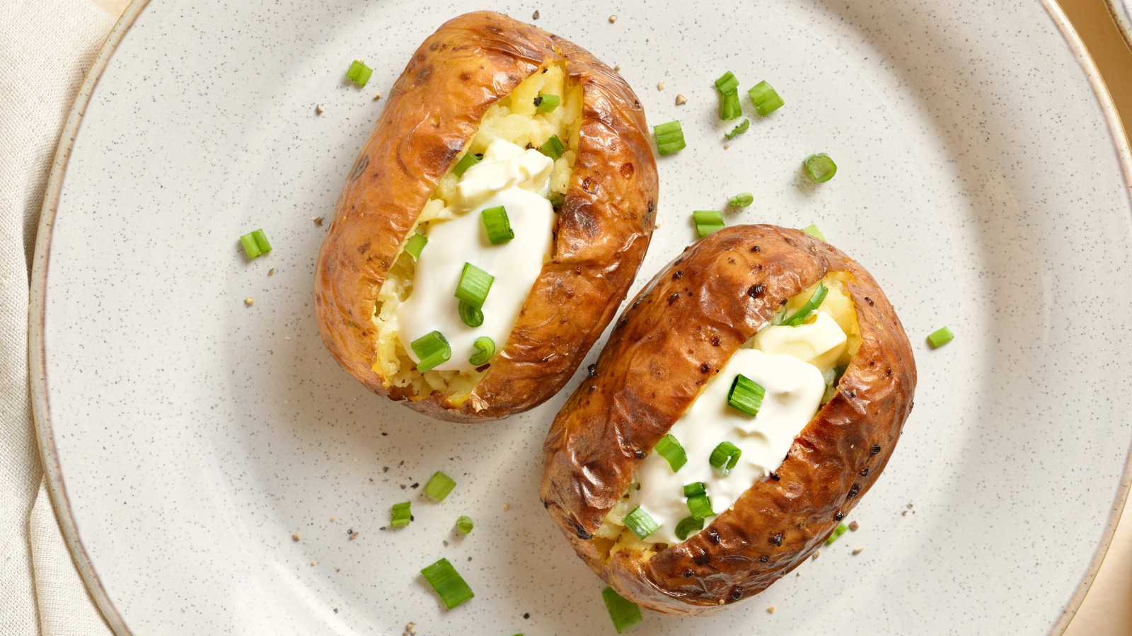 Make Baked Potatoes A Complete Hearty Meal With One Heat-And-Eat ...