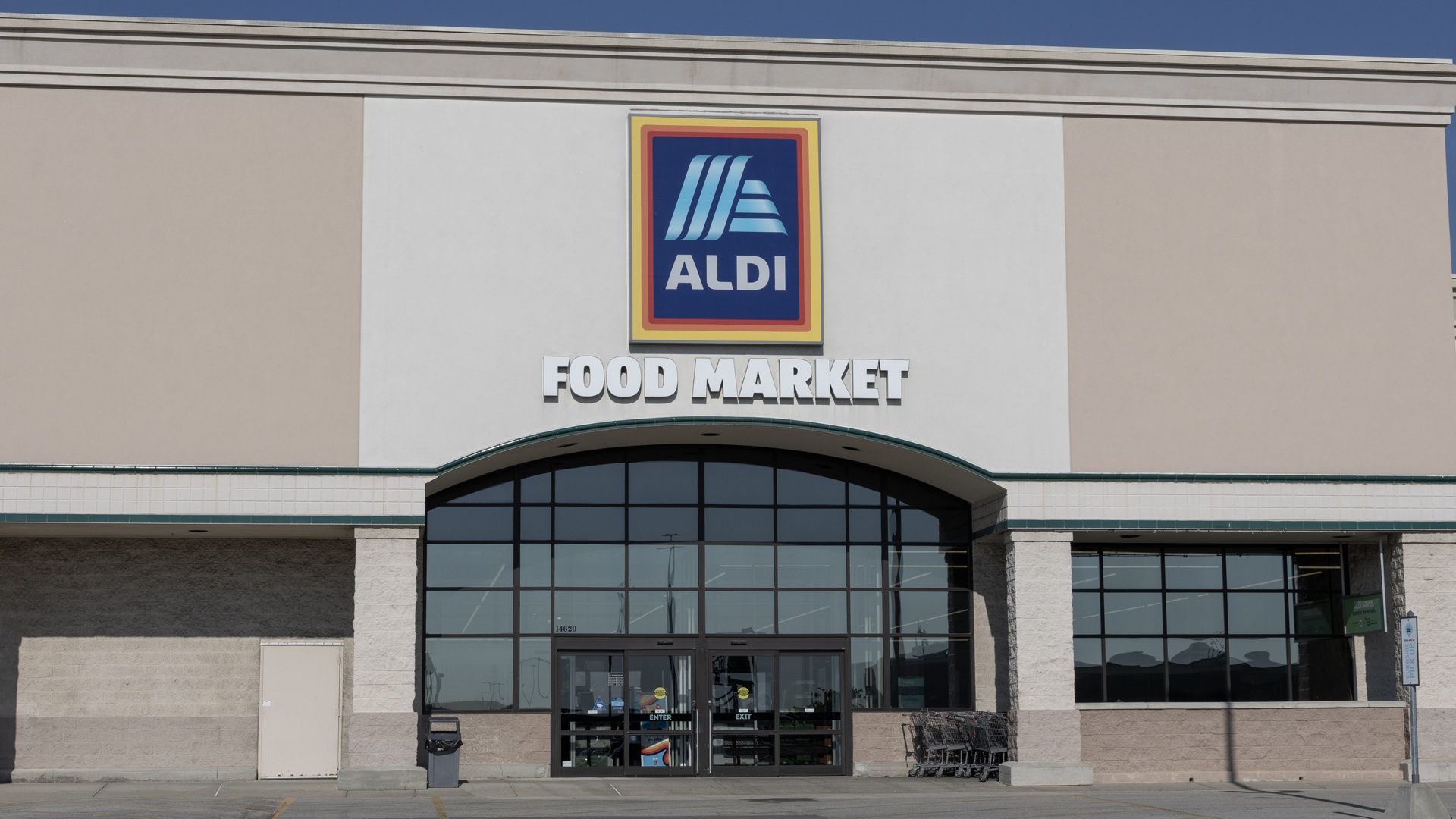 6 Aldi Buys That Make Dinners at Home Way Cheaper Than Going Out