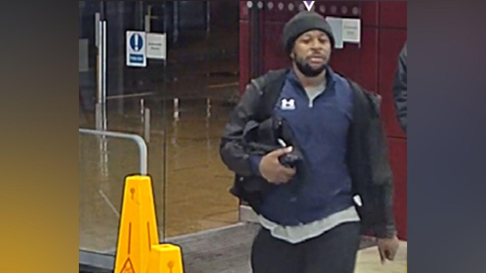 Train attacker asked man 'do you want to die?', trial hears - AOL