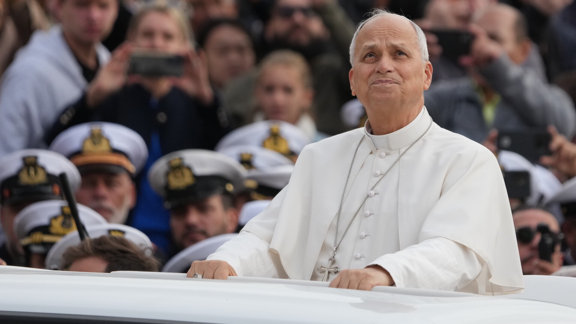Pope's Back Pope Leo XIV casts mail-in ballot, becoming first pope to vote in US ...