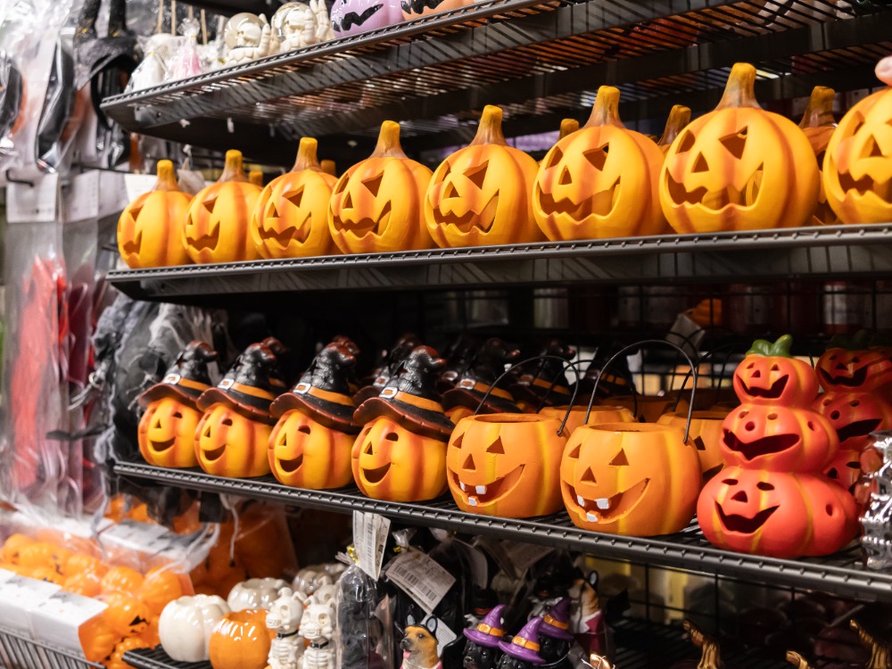 Don't put out the pumpkins yet—but do shop these Kohl's Halloween deals before they're gone